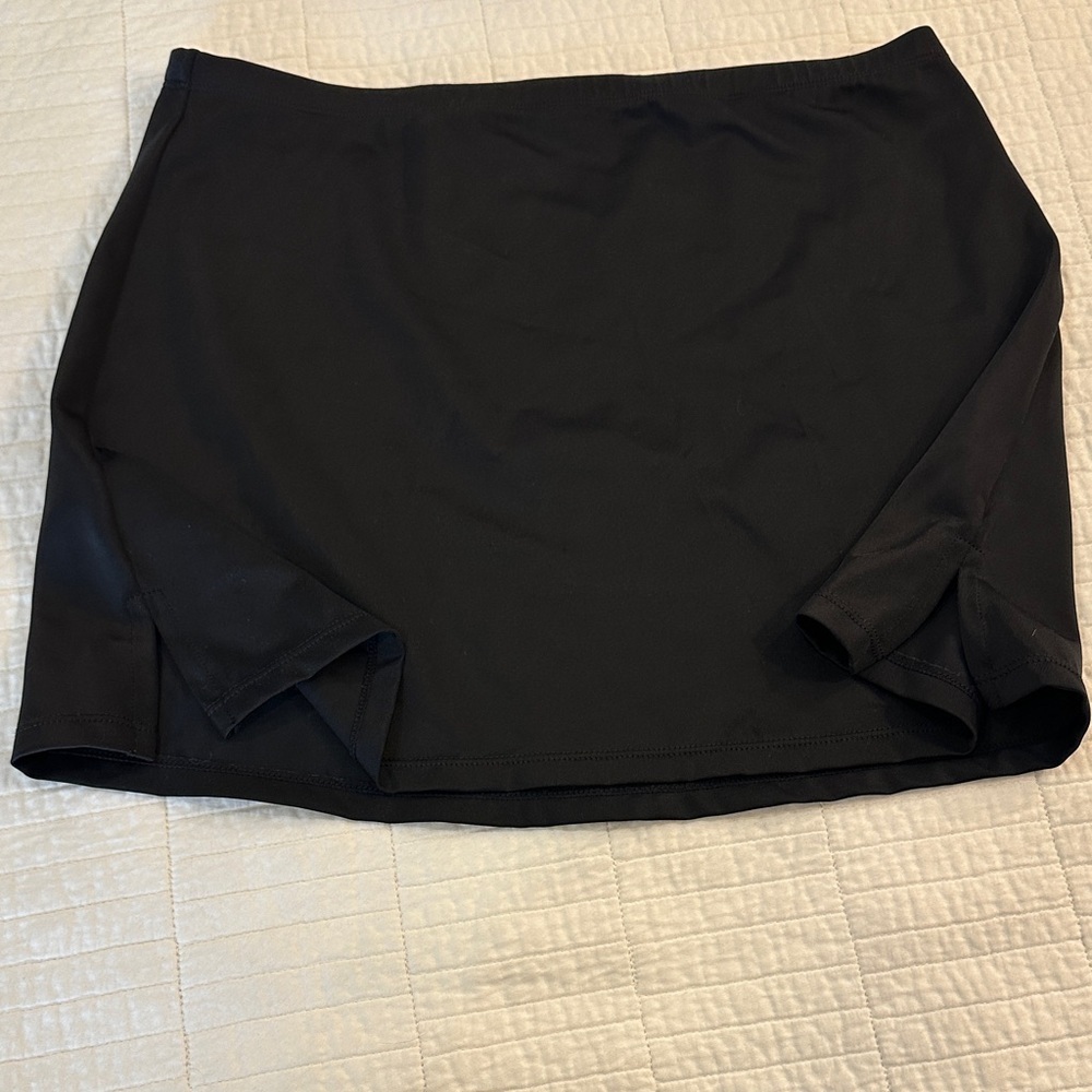 Swim Skirt Large NWOT Side Slits Cover Up Resortwear Beach Vacation - Picture 2 of 6